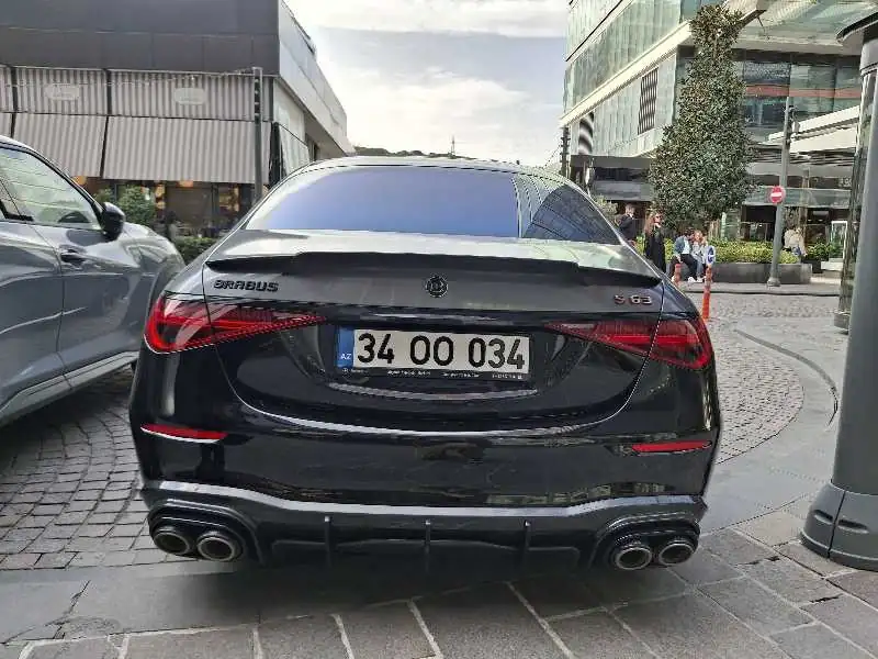 Mercedes-Benz Brabus S63 (2021) spotted in Istanbul, Turkey