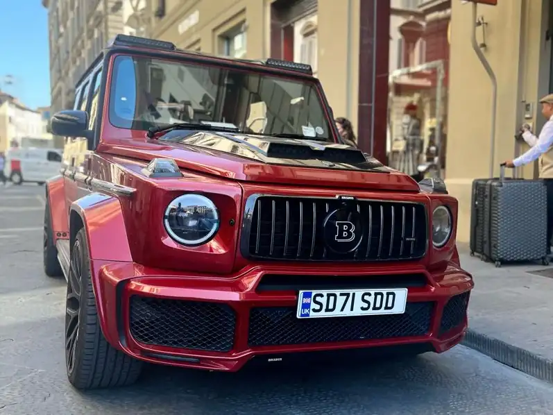 Mercedes-Benz G-Class Brabus spotted in Florence