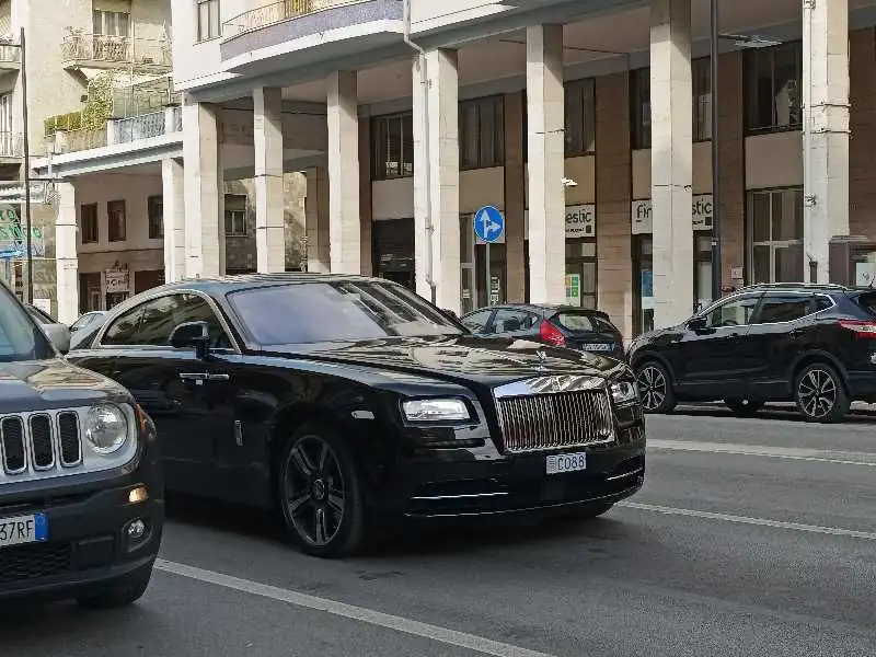 Rolls-Royce Wraith (2019) spotted in Cuneo, Italy