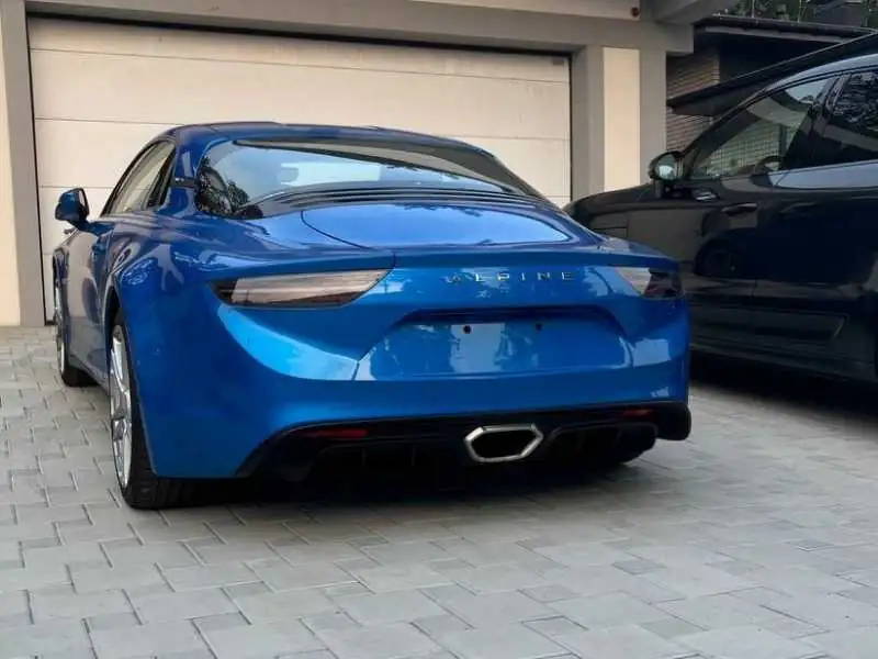 Alpine A110 spotted in Irkutsk