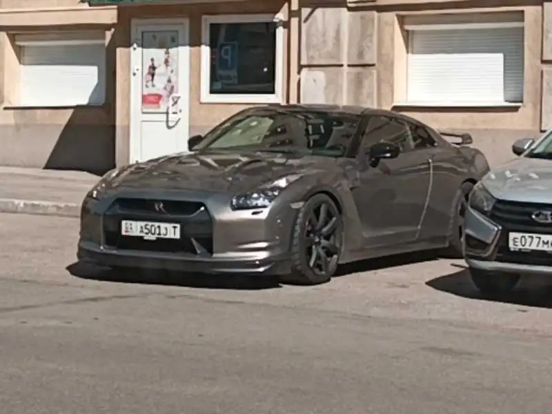Nissan GT-R spotted in Samara