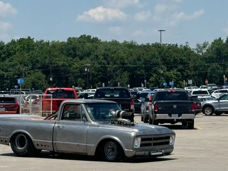 Chevrolet C10 (1972) spotted in Eustace, United States