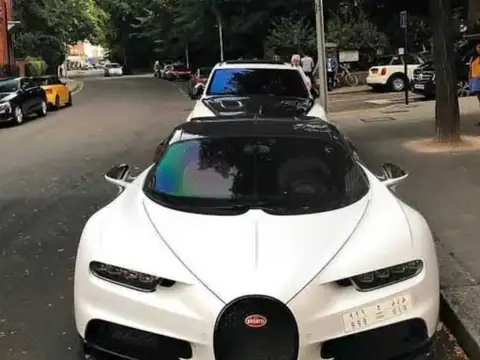 Bugatti Chiron (2024) spotted in Istanbul, Turkey