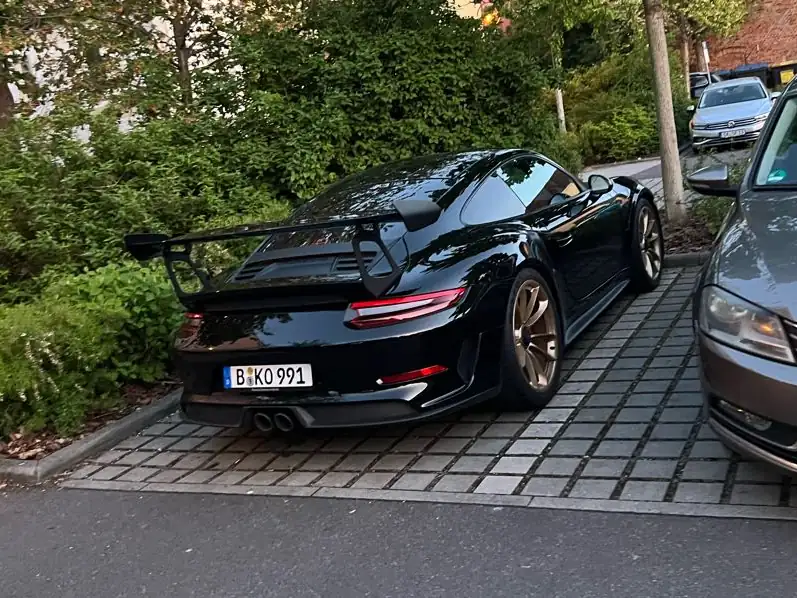 Porsche 911 GT2 RS (2019) spotted in Senftenberg, Germany