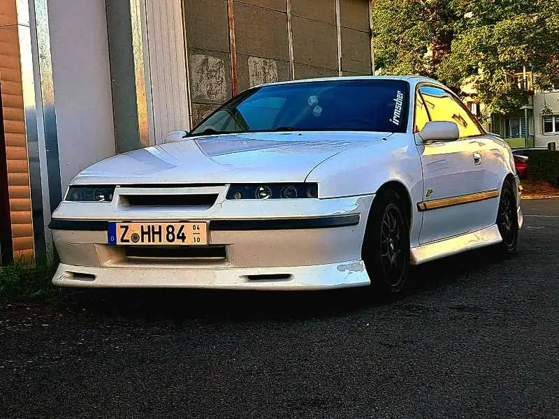 Opel Calibra (1990) spotted in Zwickau, Germany