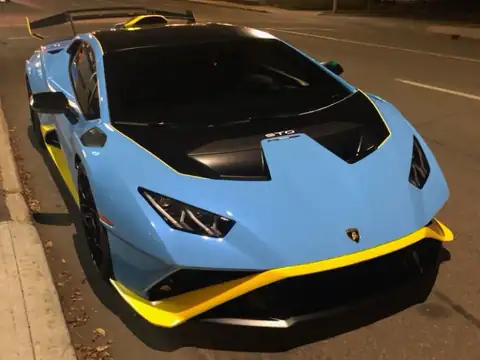 Lamborghini Huracán STO (2021) spotted in Edmonton, Canada