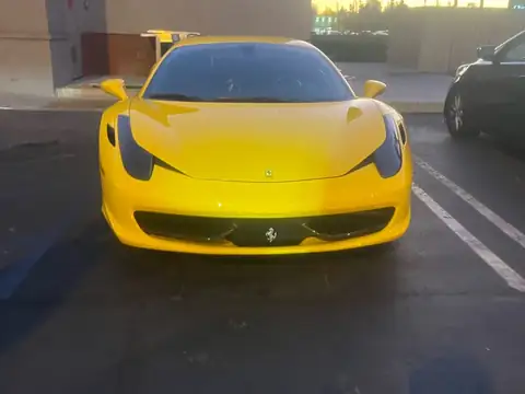 Ferrari 458 Italia (2010) spotted in Diamond Bar, United States