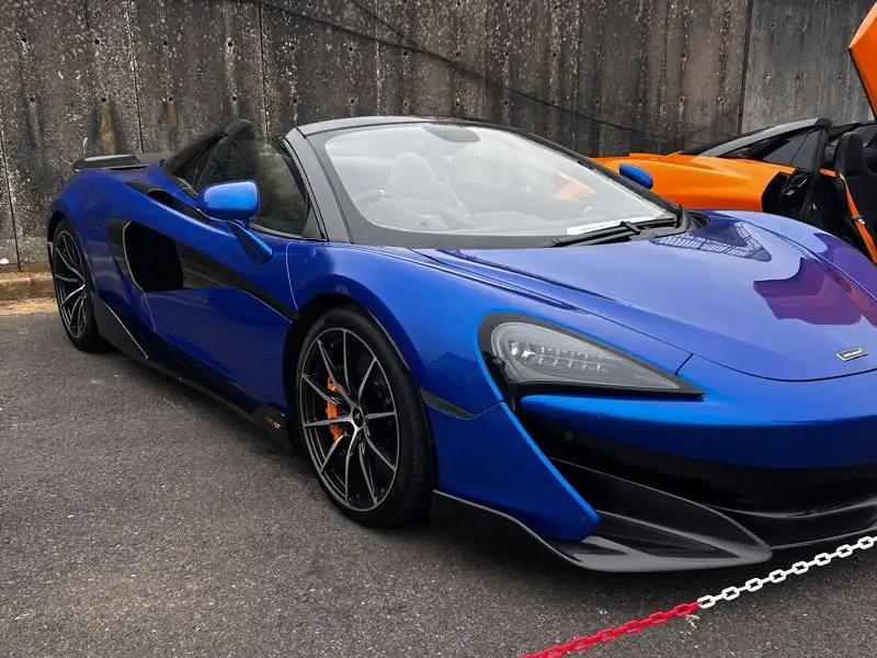 McLaren 570S Spider (2017) spotted in Sittingbourne, United Kingdom