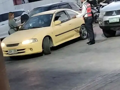 Mitsubishi Lancer spotted in Urdaneta