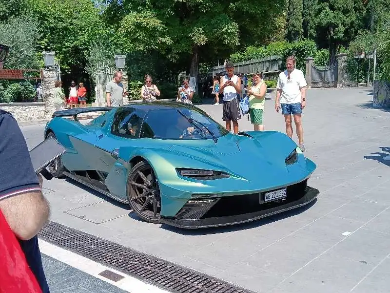 Scuderia Cameron Glickenhaus SCG 003 (2015) spotted in Desenzano del Garda, Italy