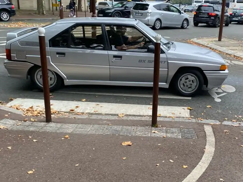 Citroën BX Sport (1989) spotted in Versailles, France