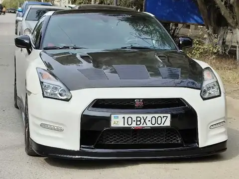 Nissan GT-R (2012) spotted in Baku, Azerbaijan