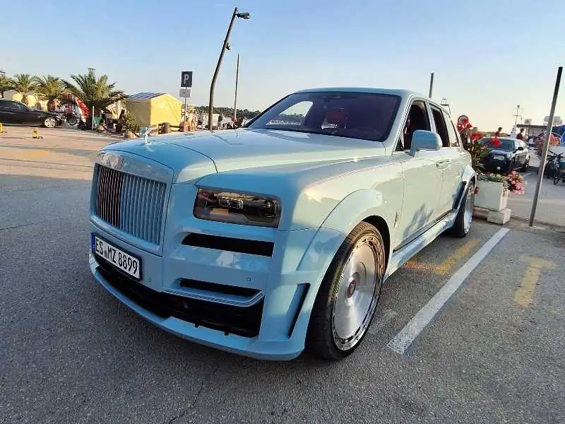 Rolls-Royce Cullinan spotted in Novalja