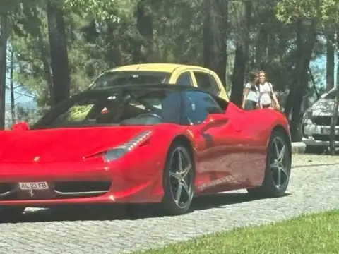 Ferrari 458 Spider (2012) spotted in Felgueiras, Portugal
