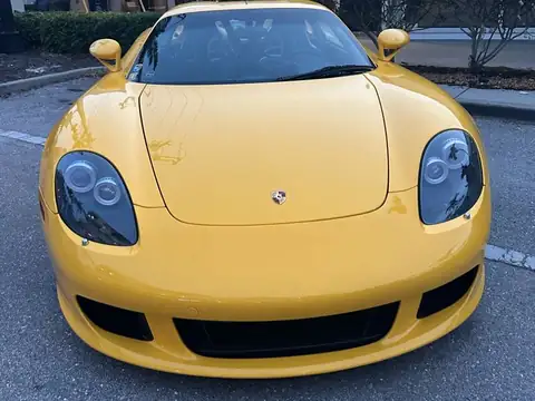 Porsche Carrera GT (2004) spotted in Gauriganj, India