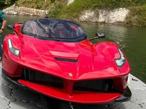 Ferrari LaFerrari Spider (2016) spotted in Rionegro, Colombia