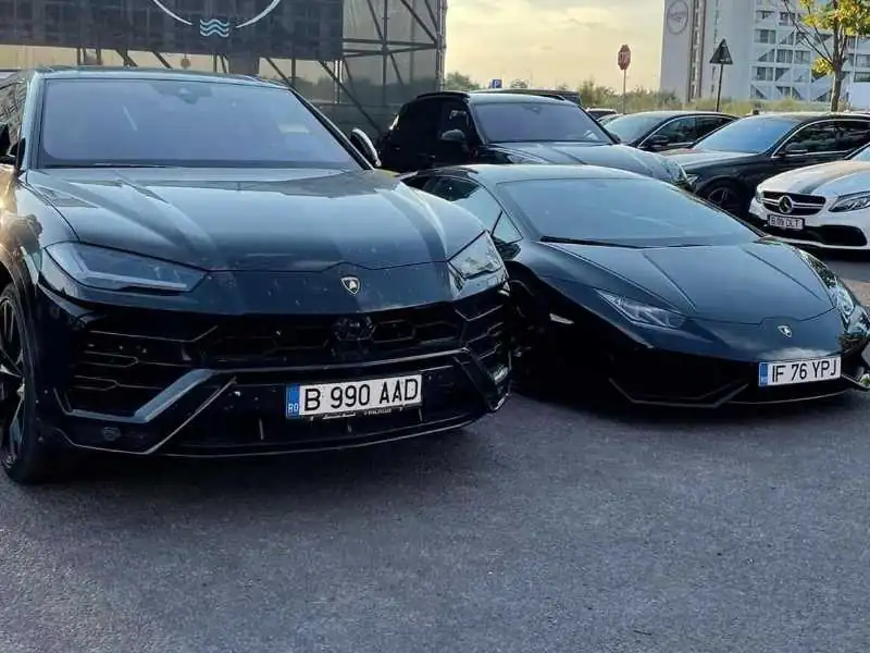 Lamborghini Urus and Huracán (2021) spotted in Bucharest, Romania