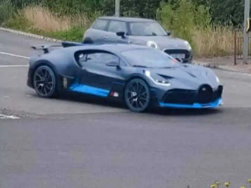 Bugatti Divo (2020) spotted in Rome, Italy