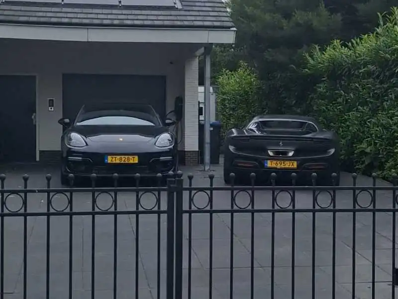Porsche Panjun (2020) spotted in Amersfoort, The Netherlands