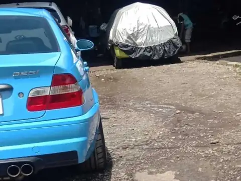 BMW 325i (2003) spotted in Sukabumi, Indonesia