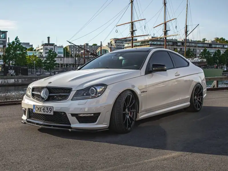 Mercedes-Benz C63 AMG (2016) spotted in Calico Rock, United States