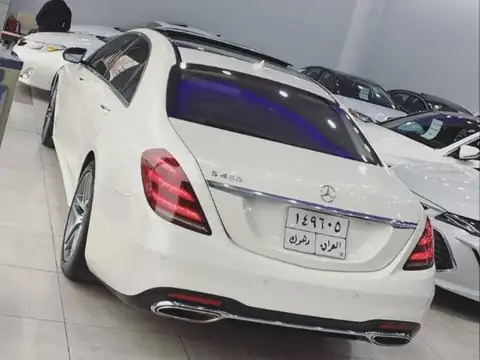Mercedes-Benz S 450 (2018) spotted in Dihok, Iraq