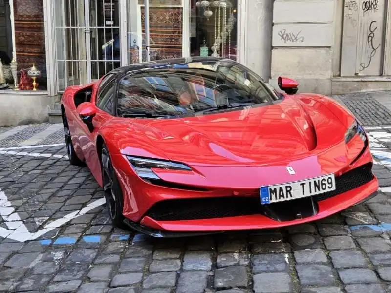 Ferrari SF90 Stradale (2020) spotted in Brno, Czechia