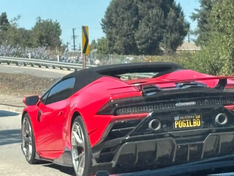Lamborghini Huracán Performante (2017) spotted in Suqian, China