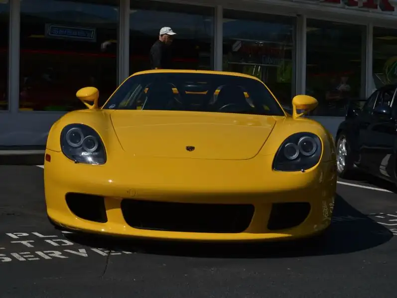 Porsche Carrera GT (2004) spotted in Bellevue, United States