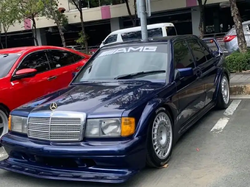 Mercedes-Benz 190E (1980) spotted in Muntinlupa, Philippines