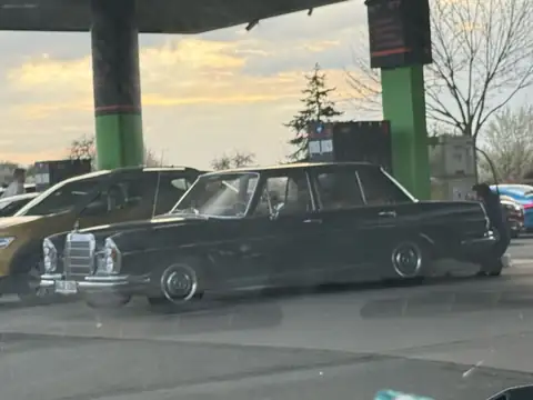 Mercedes-Benz 300SEL (1960) spotted in Mannheim, Germany