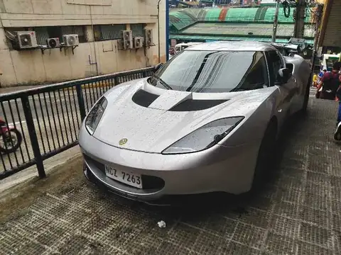 Lotus Exige S (2013) spotted in Baguio, Philippines