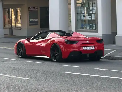 Ferrari 488 Spider spotted in Jona