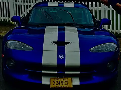 Dodge Viper (2005) spotted in Savannah, United States