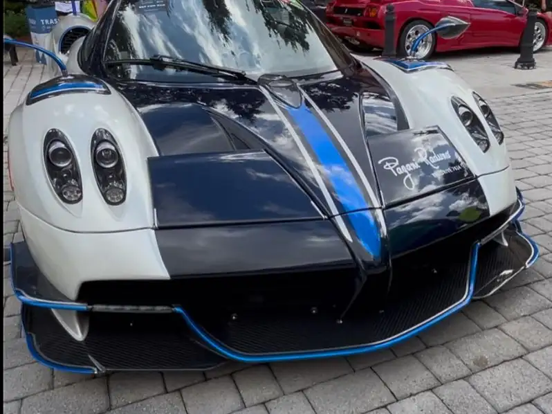 Pagani Zonda spotted in Frostproof