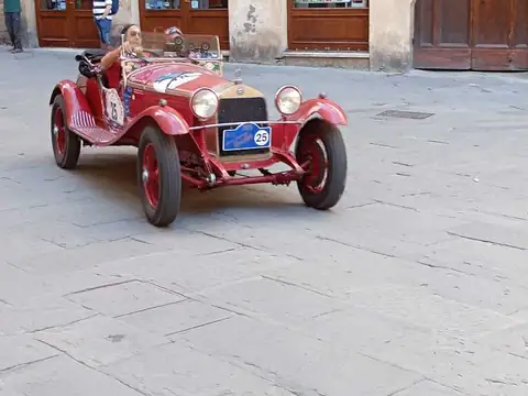 Alfa Romeo RL (1920) spotted in Siena, Italy