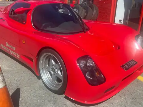 Ultima GTR (2000) spotted in Adelaide, Australia
