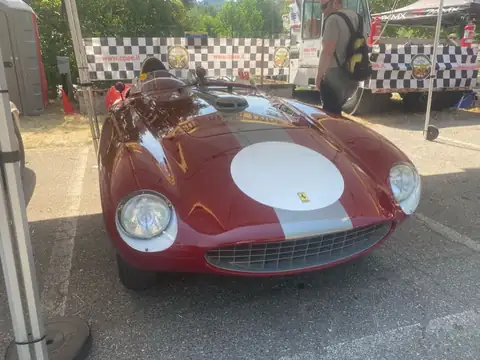 Ferrari 250 Testa Rossa spotted in Piacenza