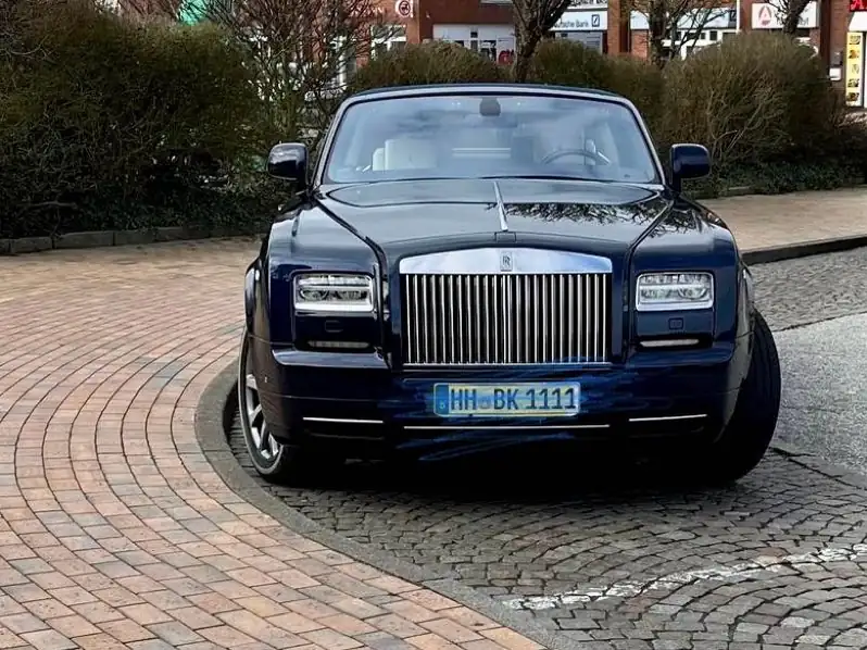 Rolls-Royce Phantom (2015) spotted in Westerland, Germany