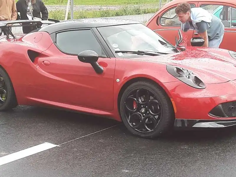 Alfa Romeo 4C (2014) spotted in Agen, France