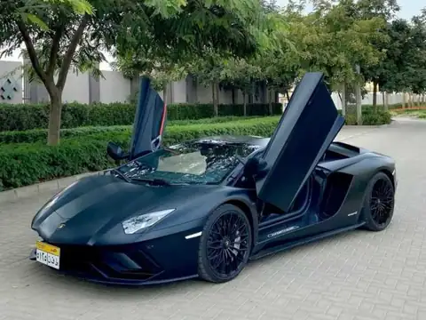 Lamborghini Aventador (2022) spotted in Cairo, Egypt