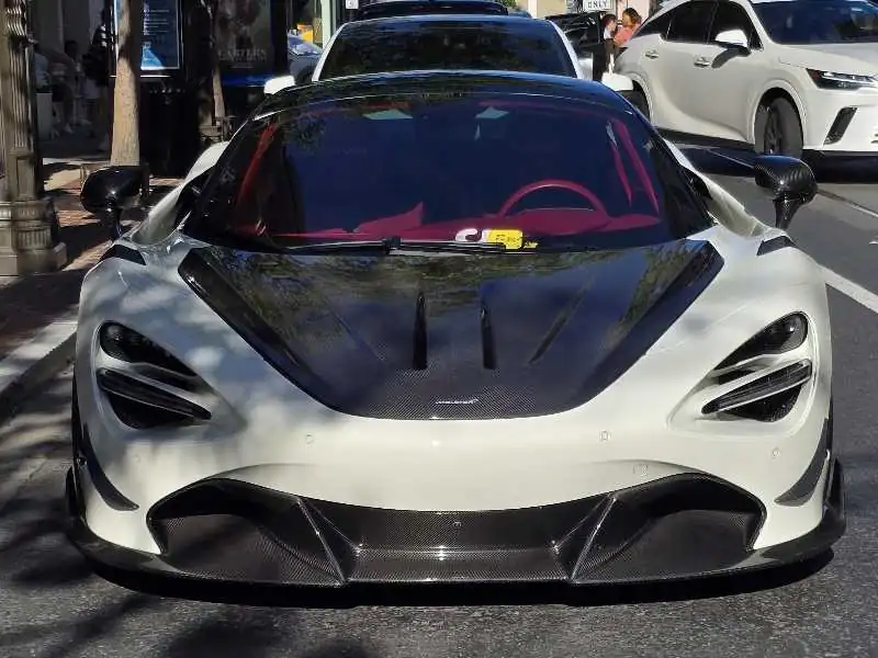 McLaren 720S (2019) spotted in Glendale, United States