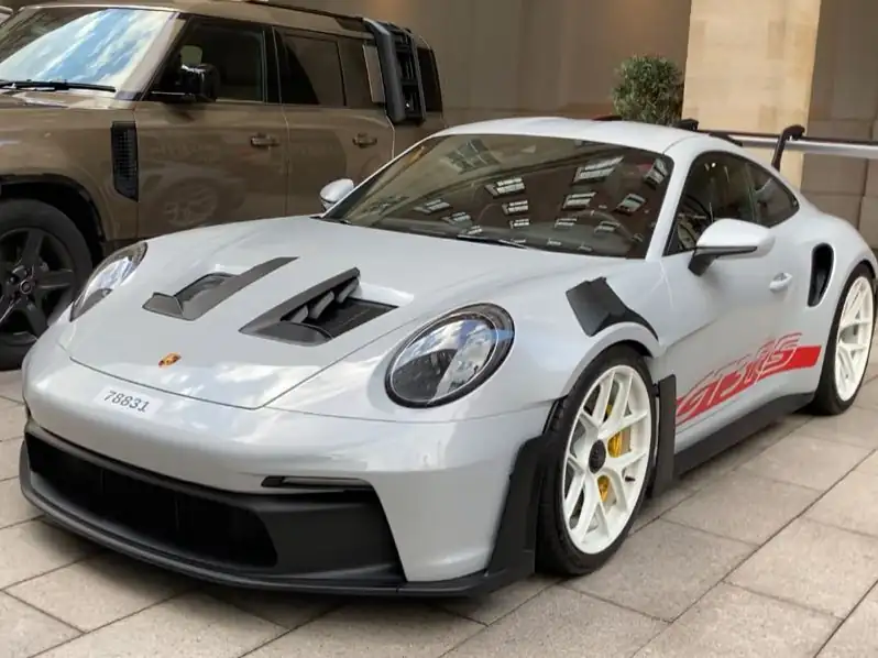 Porsche 911 GT3 RS (2022) spotted in London, United Kingdom