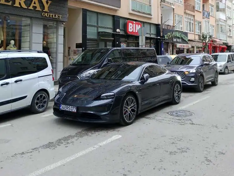 Porsche Taycan (2020) spotted in Yalova, Turkey