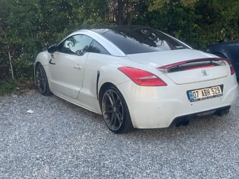 Peugeot RCZ (2013) spotted in Manavgat, Turkey