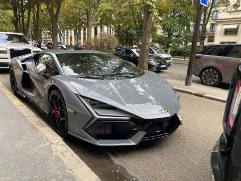 Lamborghini Sian (2020) spotted in Paris, France