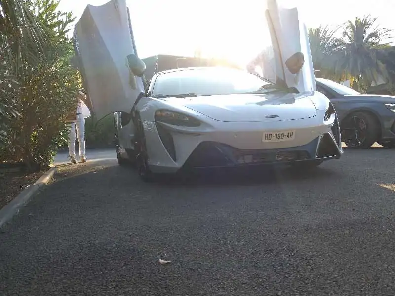 McLaren 720S (2017) spotted in Montpellier, France