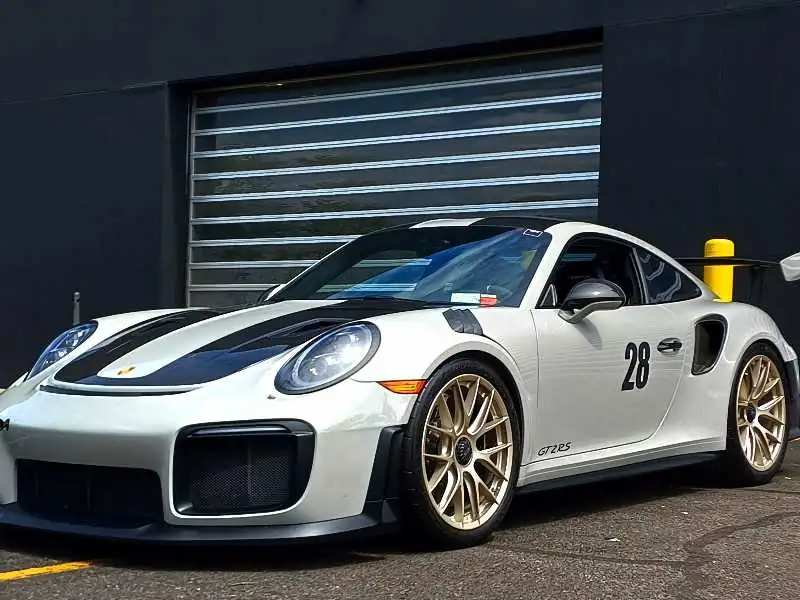 Porsche 911 GT2 RS (2018) spotted in Parsippany, United States