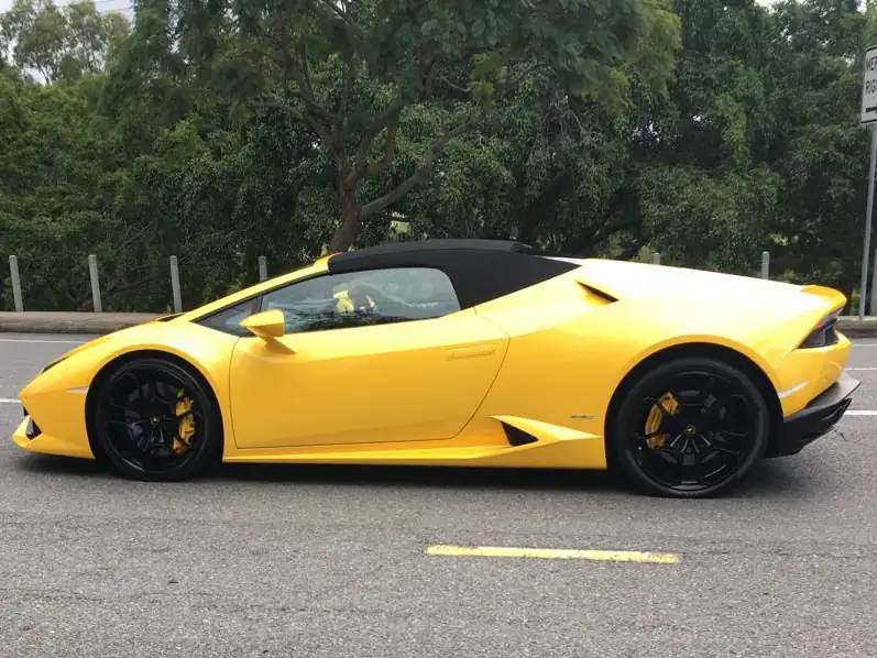 Lamborghini Huracán Spyder (2016) spotted in Brisbane, Australia