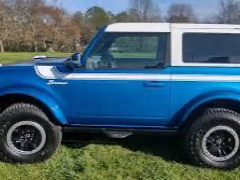 Ford Bronco (1976) spotted in Adel, United States